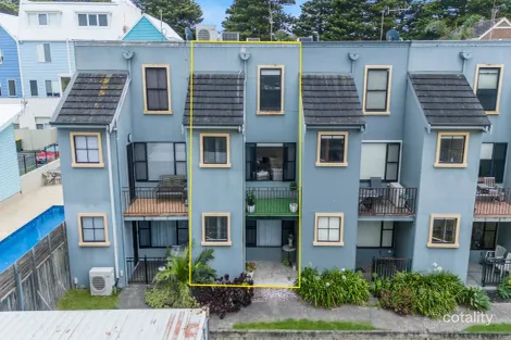 Property photo of 7 Harbour Mews Warrnambool VIC 3280