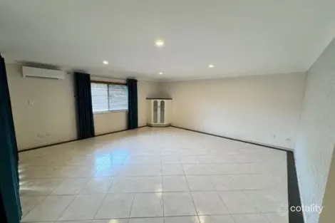 Property photo of 8 Redland Close Kuraby QLD 4112