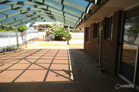 Property photo of 18 Hunter Place Northam WA 6401