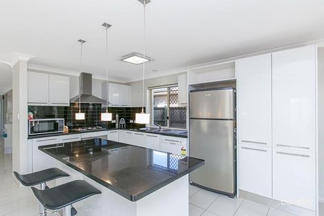 Property photo of 25 Ryhill Road Sunnybank Hills QLD 4109
