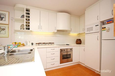 Property photo of 8 Cornish Place Holder ACT 2611