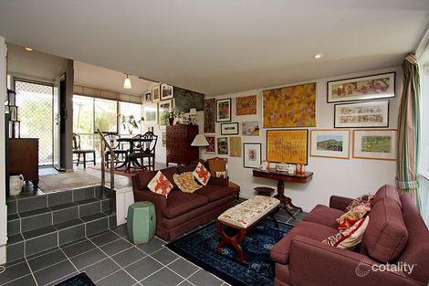 Property photo of 8 Cornish Place Holder ACT 2611