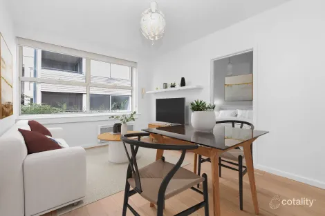 14/82 Westbury St, Balaclava, VIC 3183