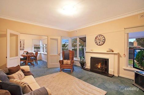 Property photo of 877 Centre Road Bentleigh East VIC 3165