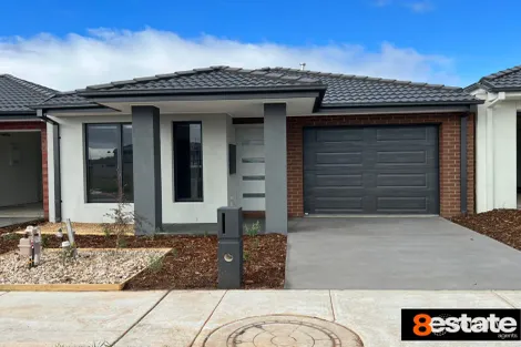 39 Listowel Gr, Rockbank, VIC 3335