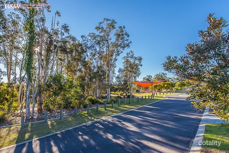 21 Beerwah Pde, Kallangur, QLD 4503