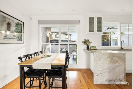 Property photo of 6 Gleeson Drive Bundoora VIC 3083