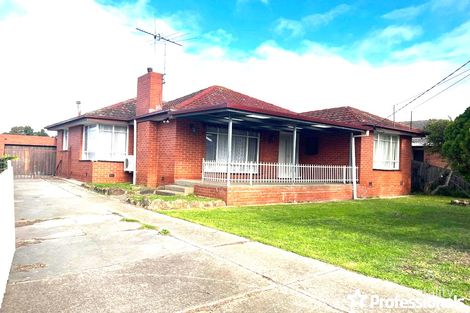 Property photo of 13 Yarmouth Avenue St Albans VIC 3021
