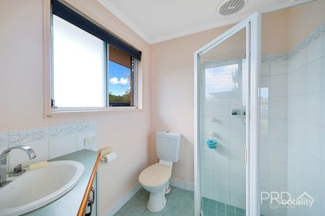 Property photo of 10 Moorhen Court Eli Waters QLD 4655