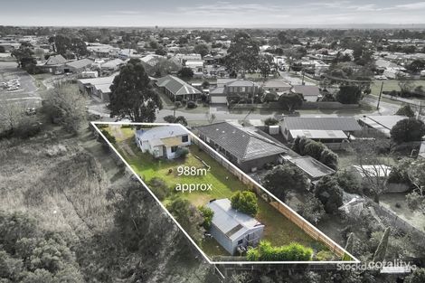 Property photo of 2 Mickle Street Koo Wee Rup VIC 3981