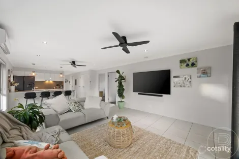 Property photo of 27 Caspian Circuit Mountain Creek QLD 4557