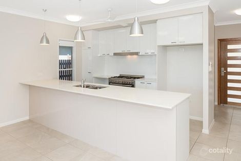 Property photo of 10 Yanuca Street Burdell QLD 4818
