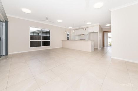 Property photo of 10 Yanuca Street Burdell QLD 4818