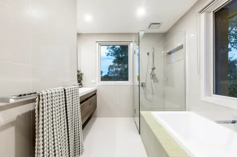 Property photo of 32 Moola Place Eltham VIC 3095