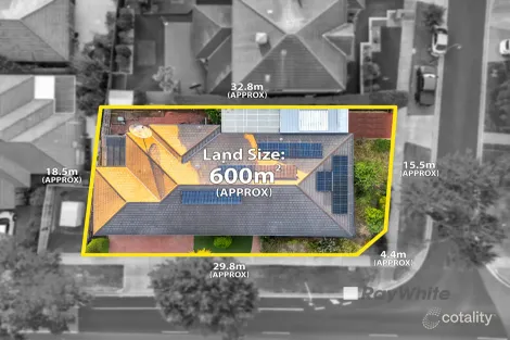 Property photo of 1 Carrington Place Berwick VIC 3806