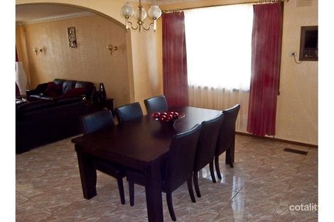 Property photo of 2 Calypso Place Thomastown VIC 3074