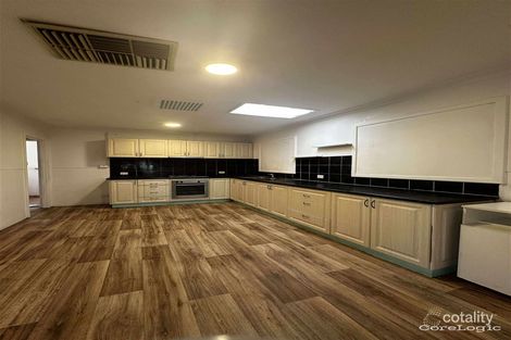 Property photo of 8 Simons Court Langford WA 6147