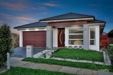 Property photo of 10 McKeown Street Oran Park NSW 2570