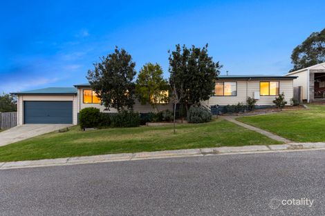 7 Kathryn Cl, Pakenham, VIC 3810