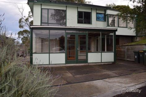 Property photo of 2/6 Tianna Road Lindisfarne TAS 7015