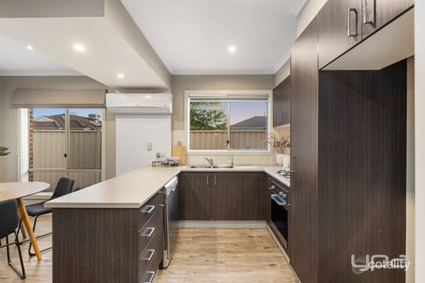 Property photo of 20 Zammit Lane Hillside VIC 3037