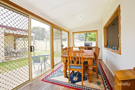 Property photo of 18 Endeavour Road Georges Hall NSW 2198