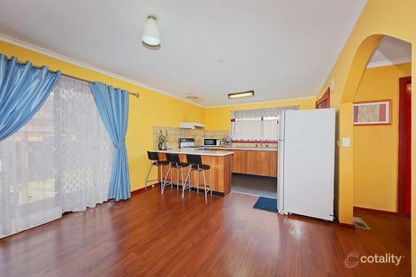 Property photo of 3 Mulhall Drive St Albans VIC 3021
