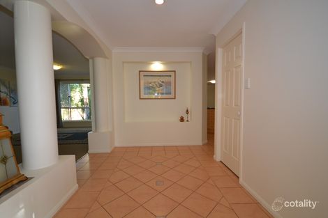 Property photo of 16 Maltravers Drive Arundel QLD 4214