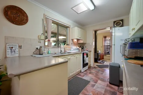 Property photo of 6 South Terrace Quorn SA 5433