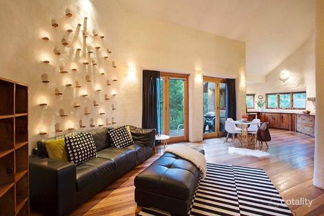 Property photo of 15 Kingsley Street Ivanhoe VIC 3079