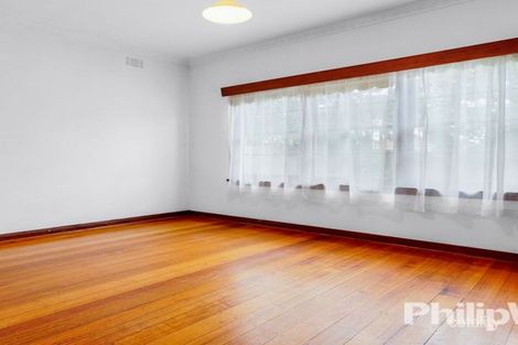 Property photo of 137 Middleborough Road Box Hill South VIC 3128