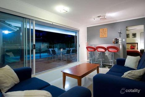 Property photo of 16 Tradewinds Avenue Paradise Point QLD 4216