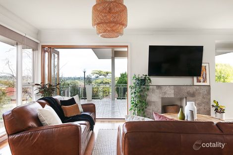 Property photo of 122 St James Road Heidelberg VIC 3084