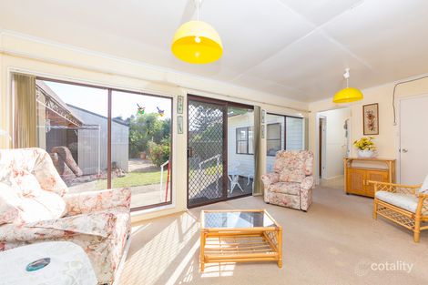 Property photo of 35 Deakin Parade Tomakin NSW 2537