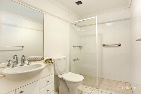 Property photo of 19/1-3 Sturdee Parade Dee Why NSW 2099