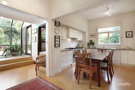 Property photo of 98 Harp Road Kew VIC 3101