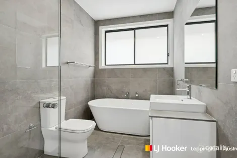 Property photo of 46 Messenger Road Leppington NSW 2179