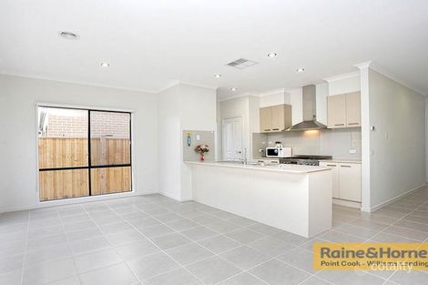 Property photo of 26 Durlston Street Point Cook VIC 3030