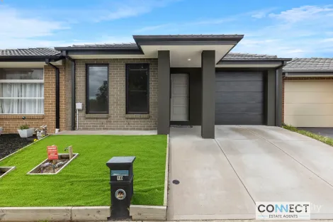 Property photo of 10 Wilton Street Cranbourne West VIC 3977