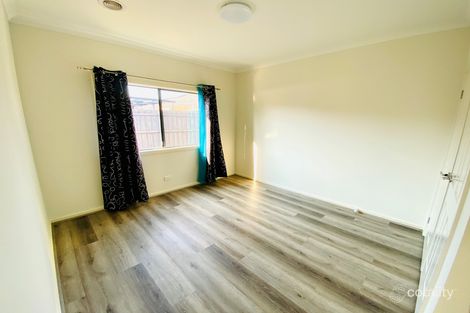 Property photo of 108 Allumba Way Wollert VIC 3750