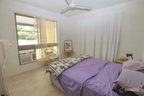 Property photo of 9 Carr Crescent Lucinda QLD 4850