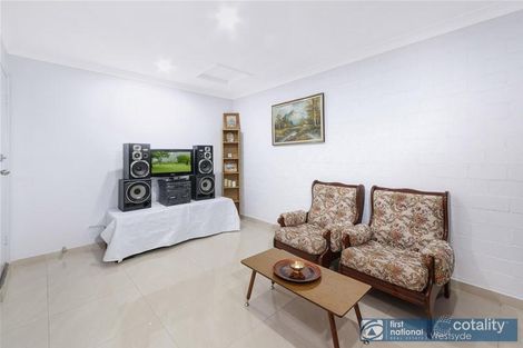 Property photo of 9/6-8 Girraween Road Girraween NSW 2145