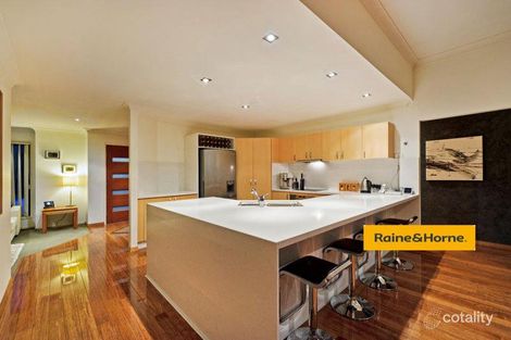 Property photo of 36 Galapagos Way Pacific Pines QLD 4211