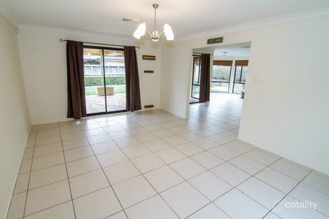 Property photo of 32 Spring Hill Circle Currans Hill NSW 2567