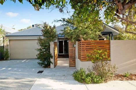 23a Jackson Ave, Karrinyup, WA 6018