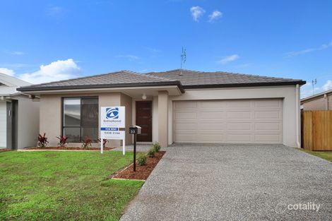 33 Locke Cres, Baringa, QLD 4551