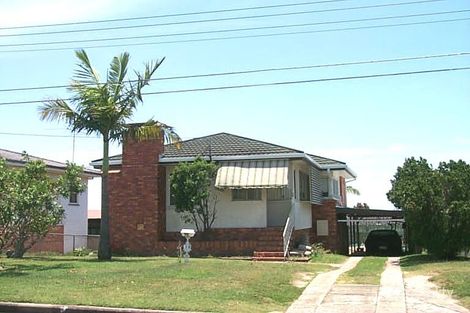 18 Neal St, Brighton, QLD 4017