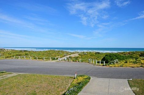Property photo of 76 Surfers Parade Middleton SA 5213