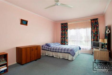 Property photo of 1 Banool Street Golden Square VIC 3555