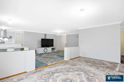 Property photo of 17A Summershill Gate Kenwick WA 6107